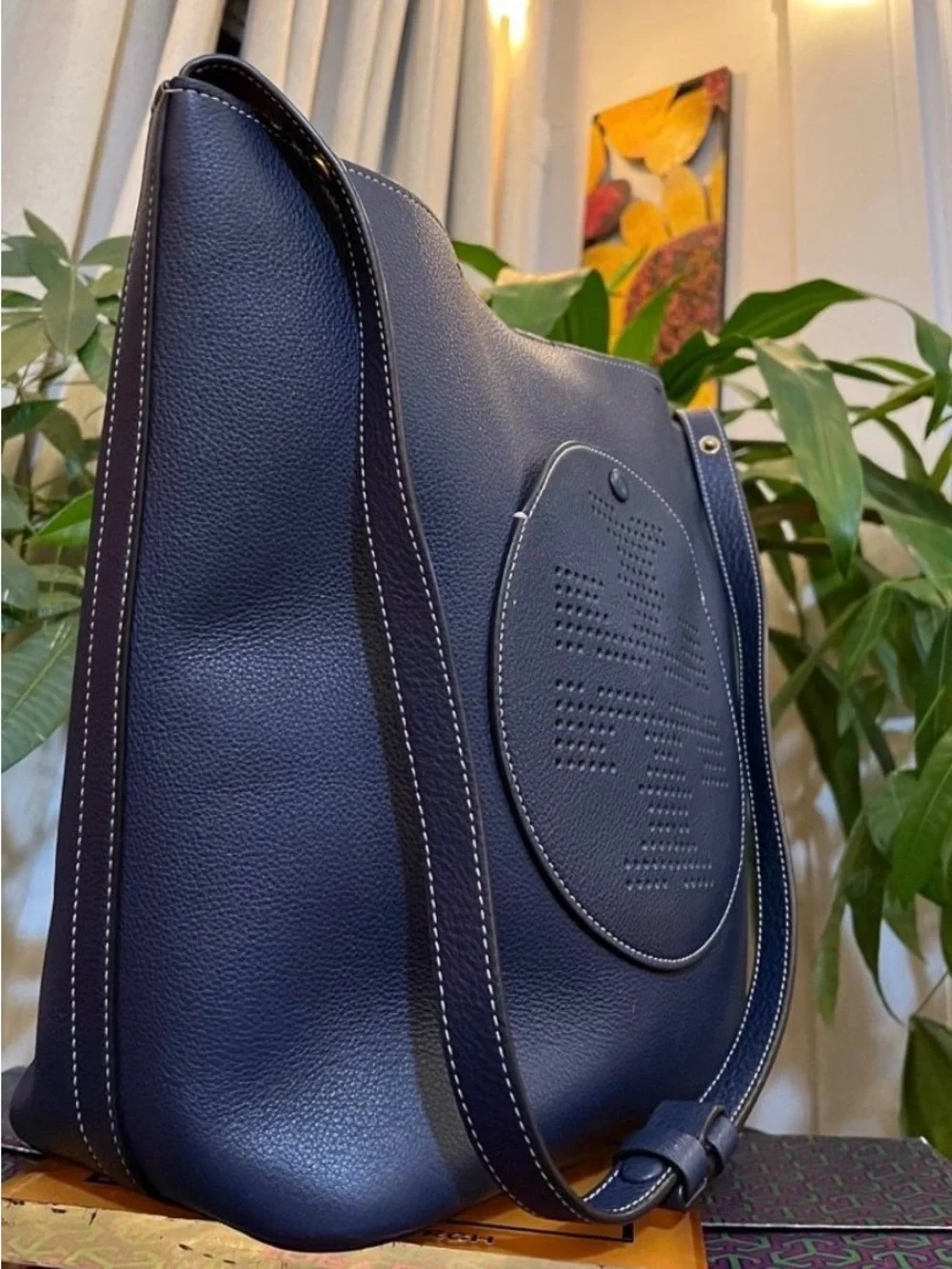 ♦️AUTHENTIC TORY BURCH BLUE KIPP PERFORATED LOGO HOBO